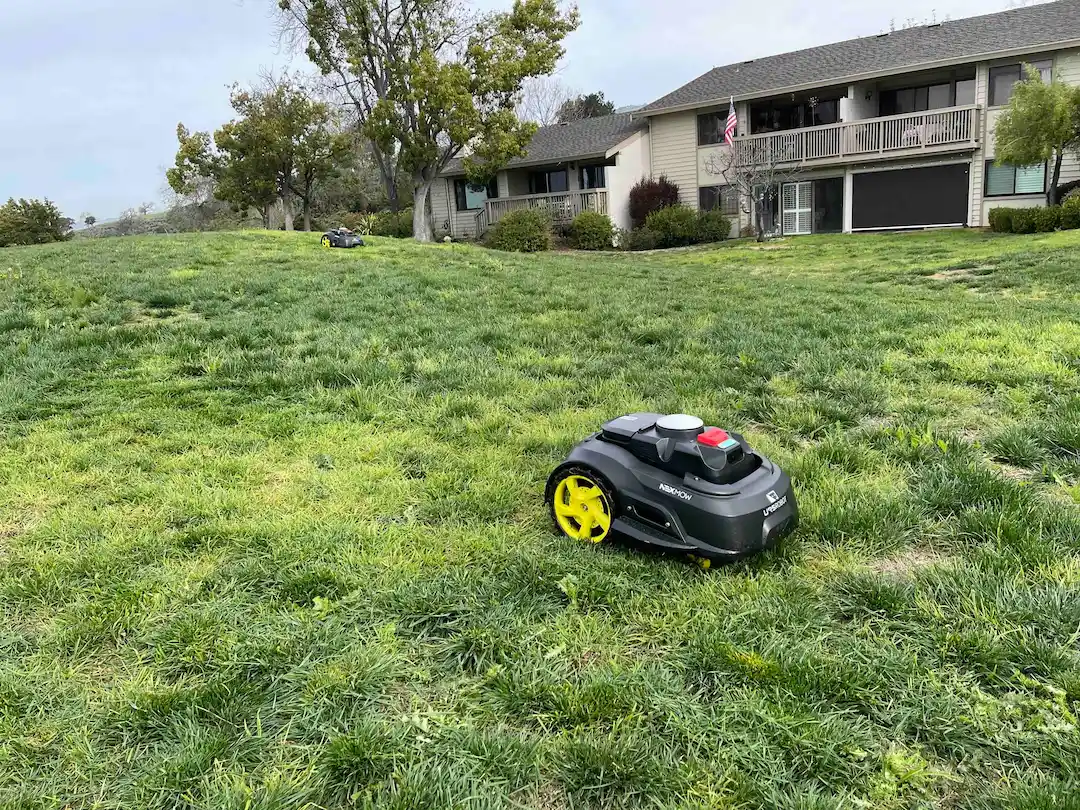 How Long Should a Lawn Mower Last? Average Lifespan, Signs of Wear, and Replacement Tips