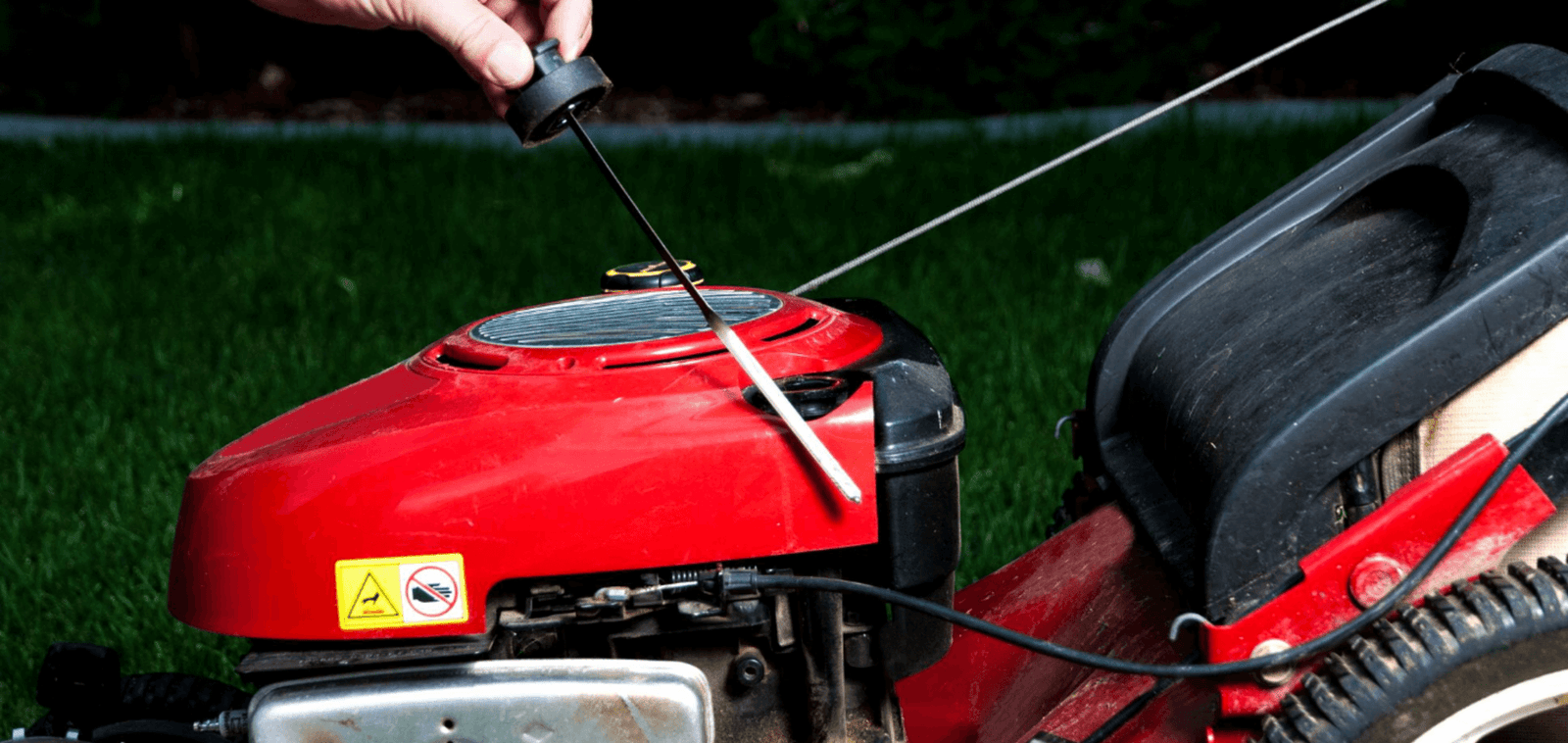 What Kind of Oil Does a Lawn Mower Take? A Complete Guide for Choosing the Right Oil