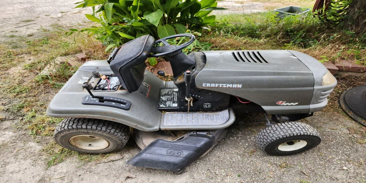 What Size Battery for Craftsman Riding Mower: A Complete Guide