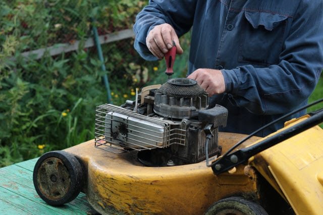 Is White Smoke from a Lawn Mower Dangerous? Causes, Risks, and What to Do