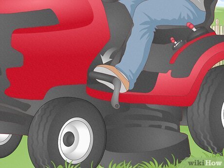 How to Operate a Husqvarna Riding Lawn Mower: Step-by-Step Beginner’s Guide