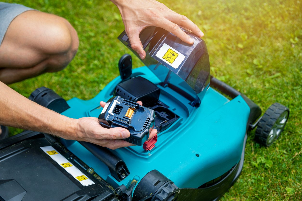 How to Winterize a Lawn Mower: Step-by-Step Guide for Easy Spring Startup