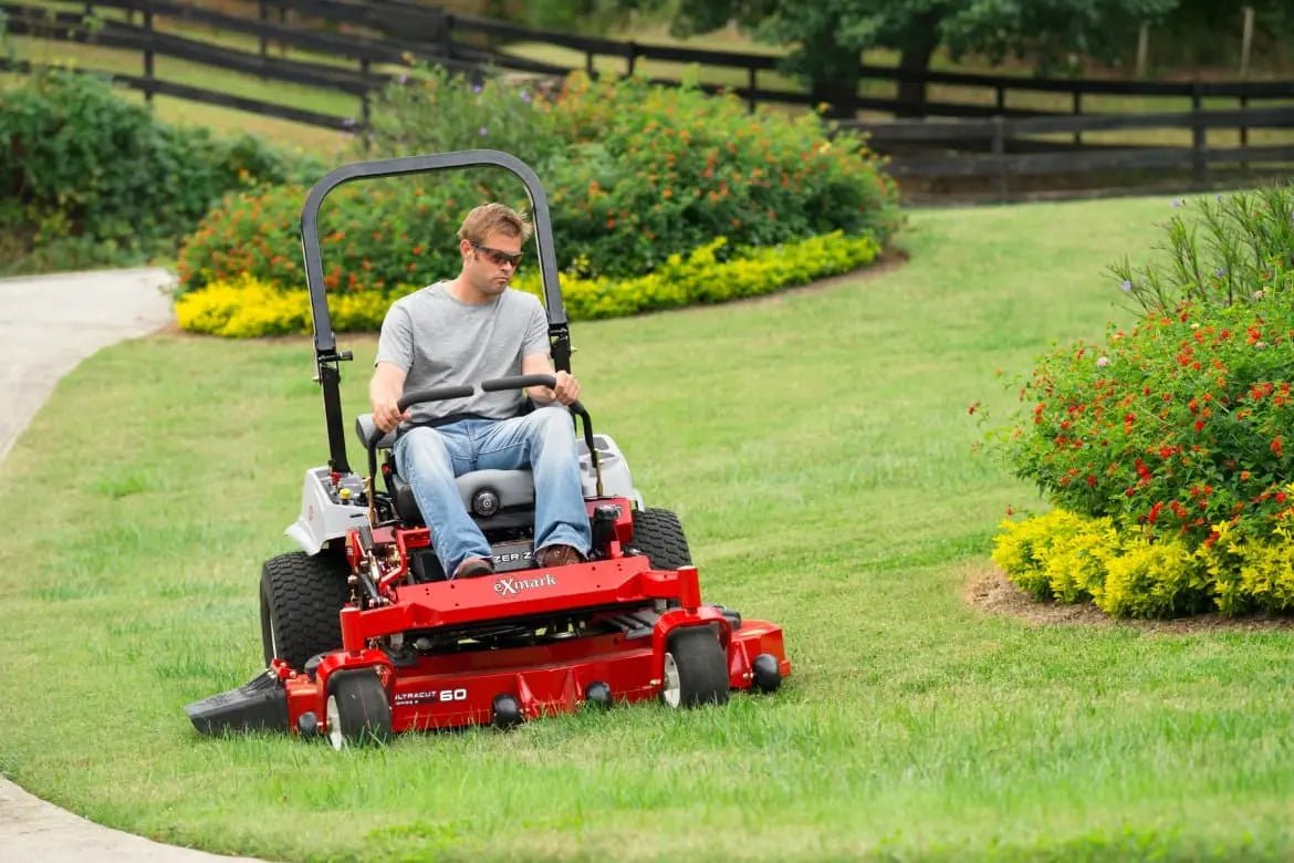 How to Drive a Zero Turn Mower: Step-by-Step Guide for Beginners