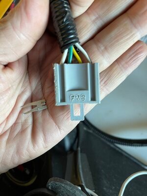 Cub Cadet 1554 Bogs Down in Heavy Grass: Causes and Fixes