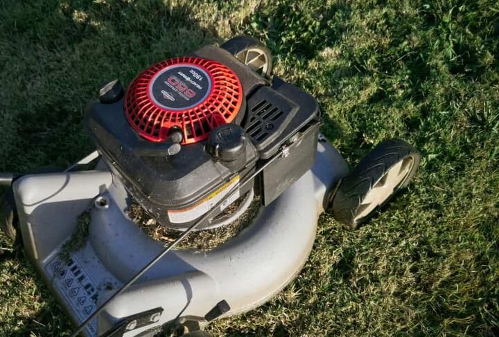 Why a Briggs and Stratton Engine Backfires Through the Carburetor and How to Fix It